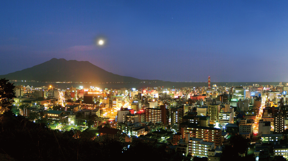 月光に包まれる、秋のおこもりステイ